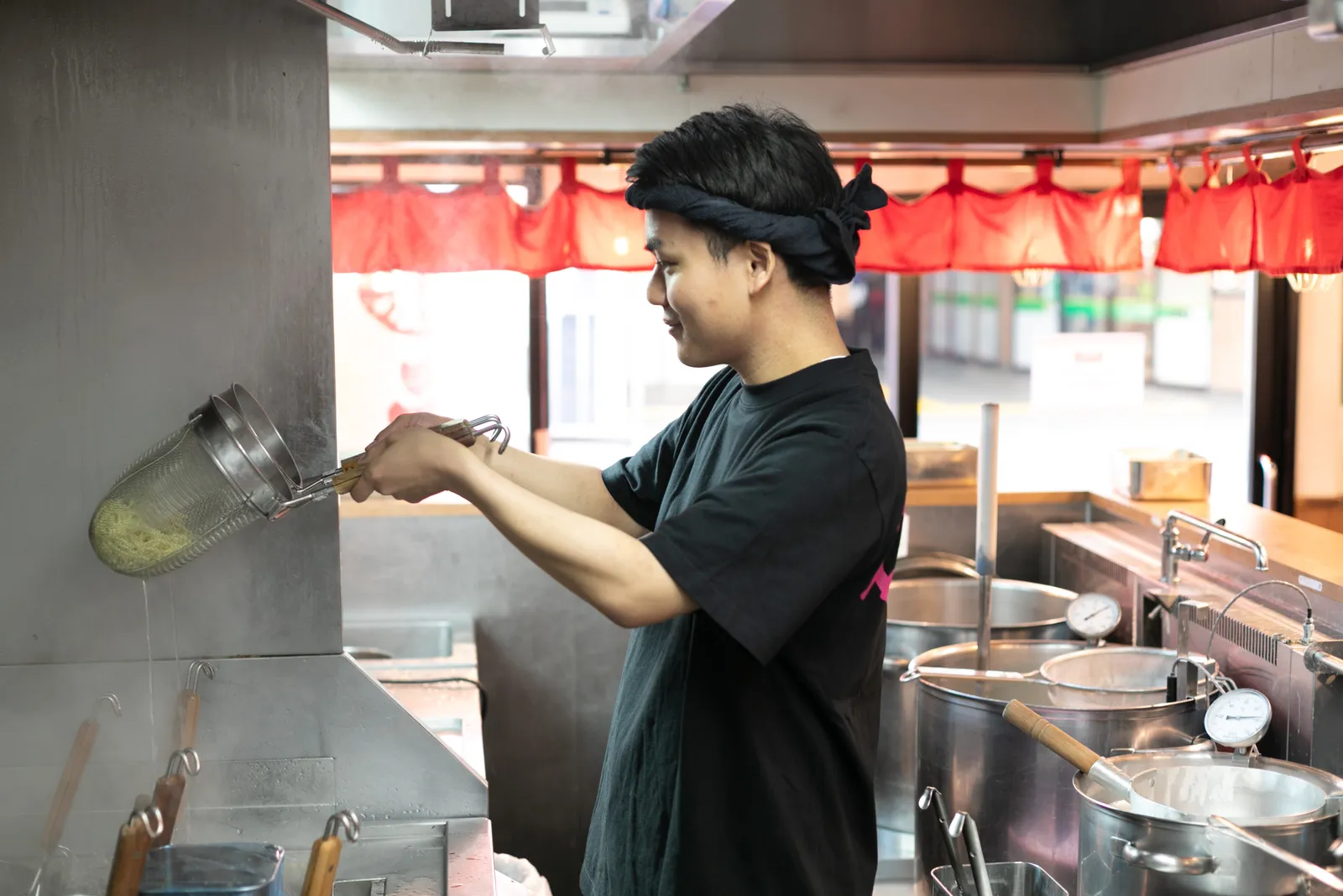 横浜家系ラーメン 町田商店のイメージ
