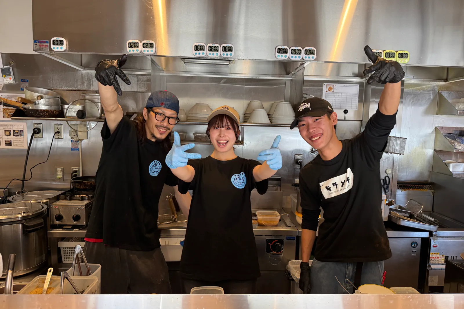 鶏白湯らーめん 台湾まぜそば キラメキノトリのイメージ