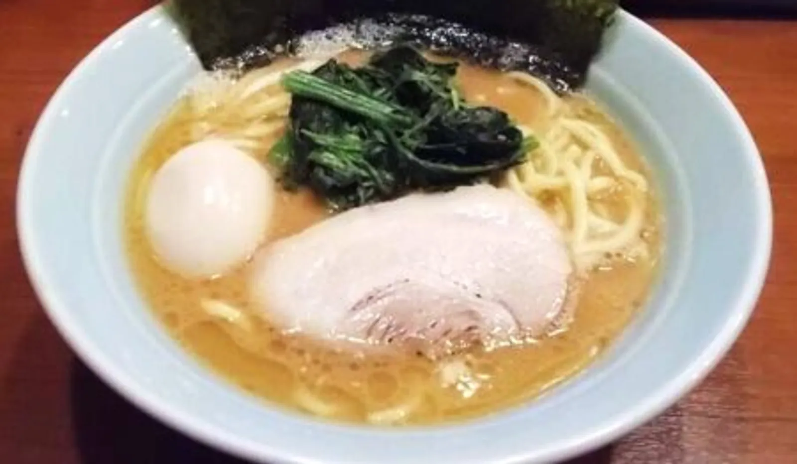 横浜家系ラーメン 銀家 横浜西口パルナード店の画像2