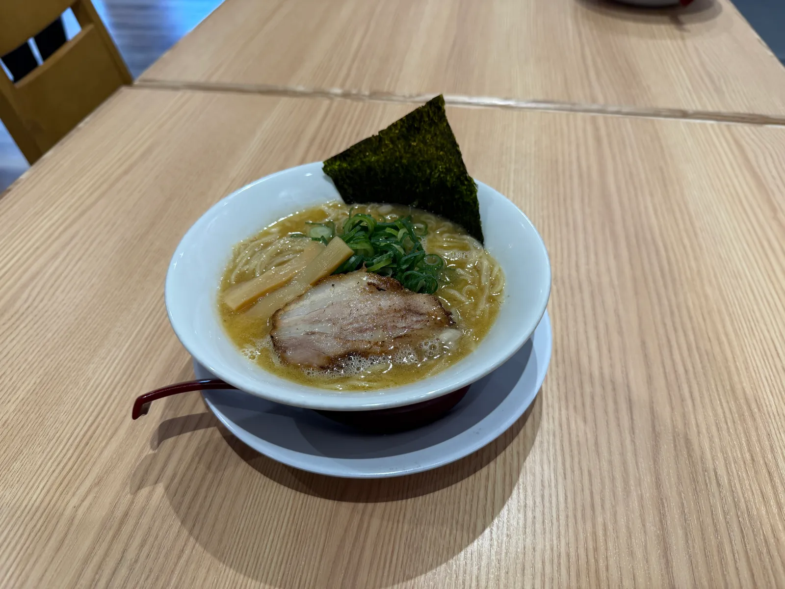 丸鶏醤油ラーメン とりの助 廿日市梅原店の画像1