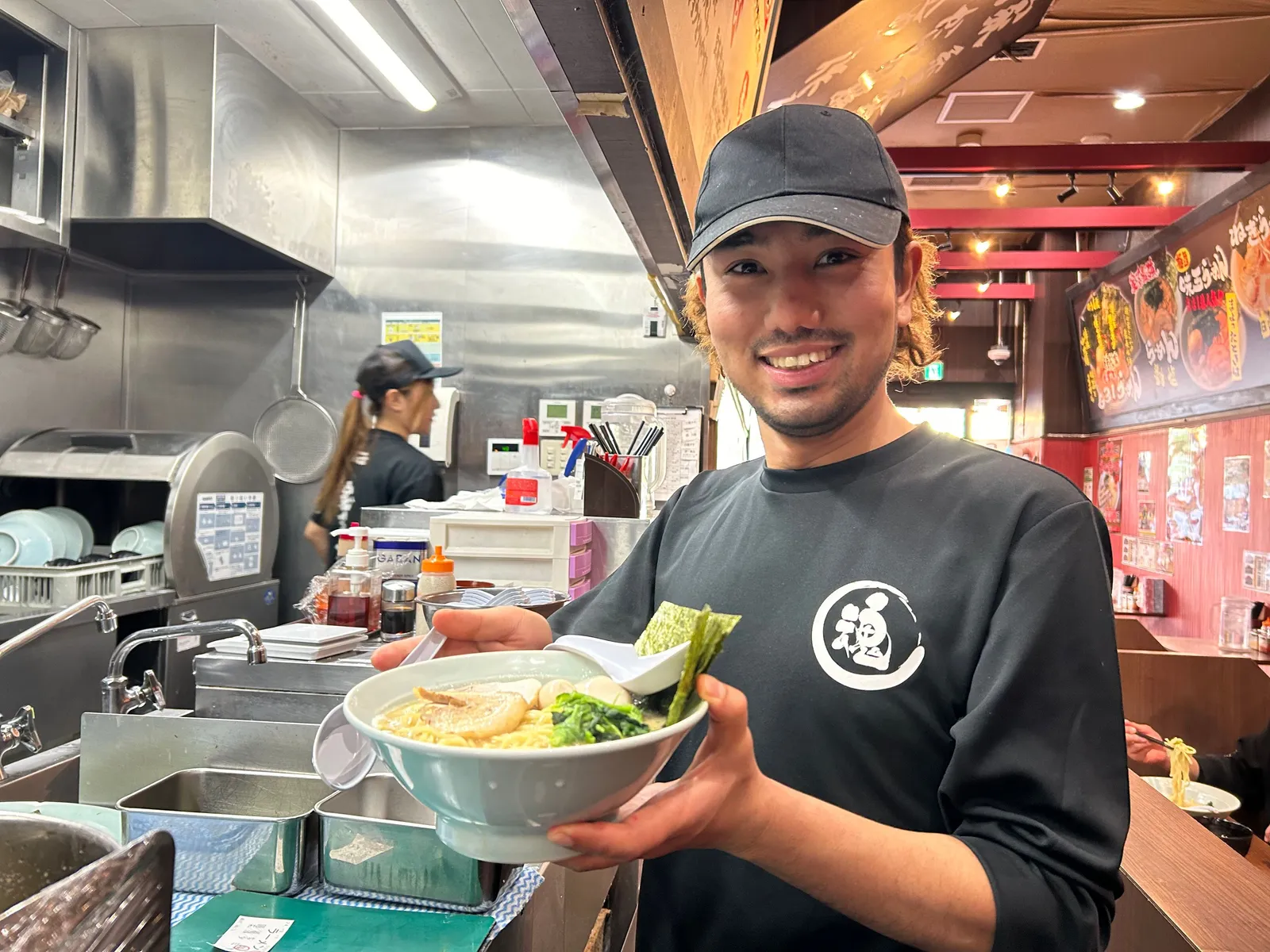 横浜家系ラーメン 魂心家 富山店の画像2