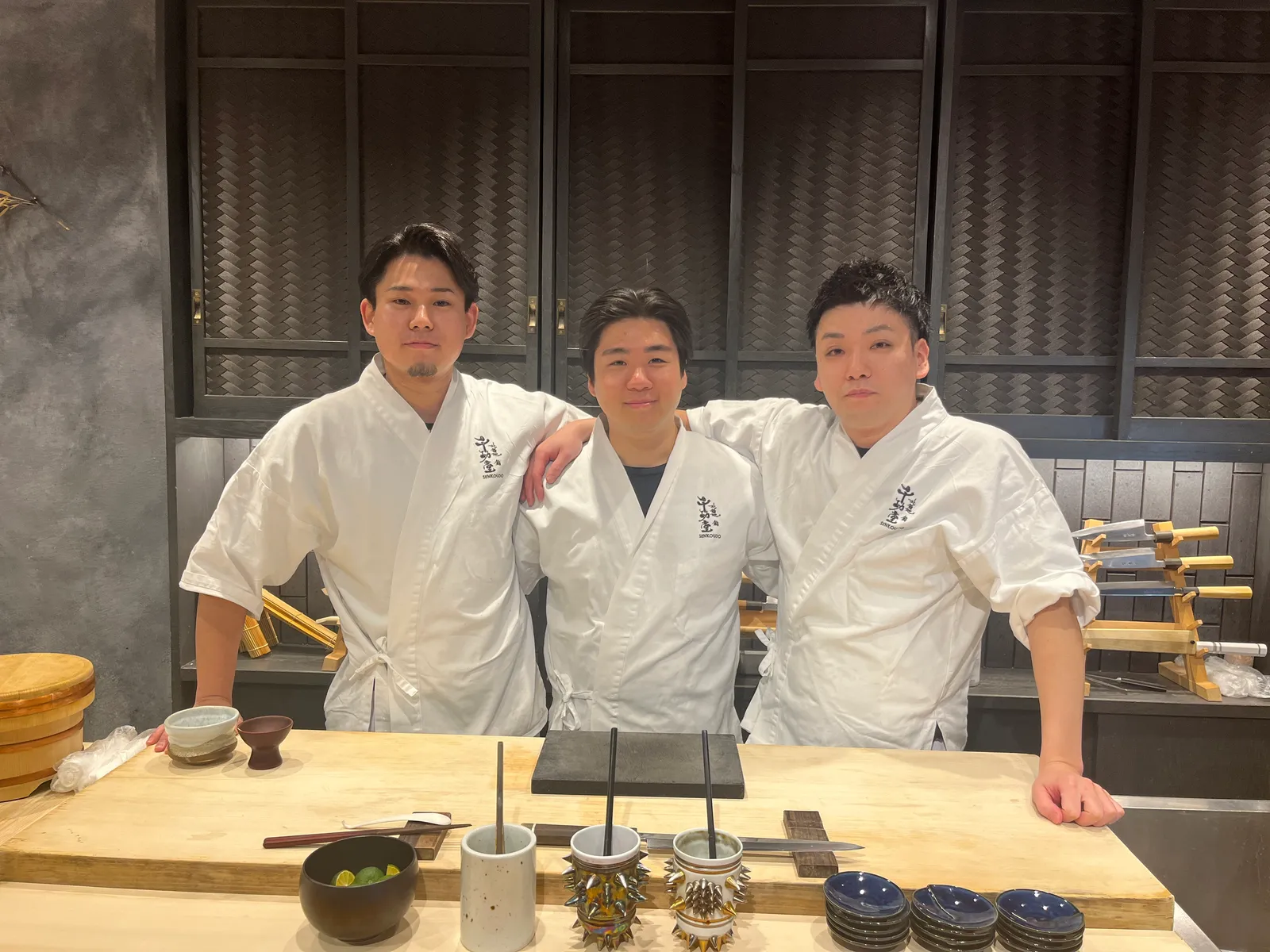 寿司 天満酒場 すし金 天満店の画像1