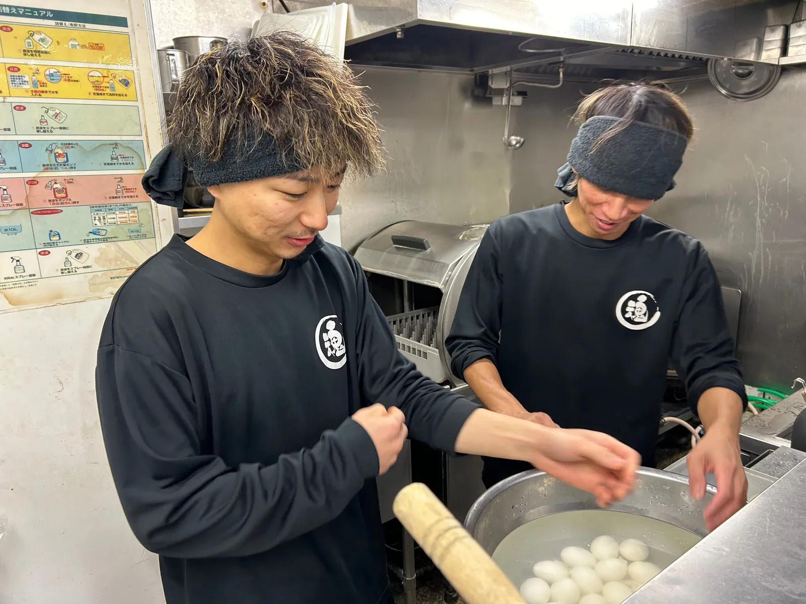 横浜家系ラーメン 魂心家 大阪高槻店の画像1