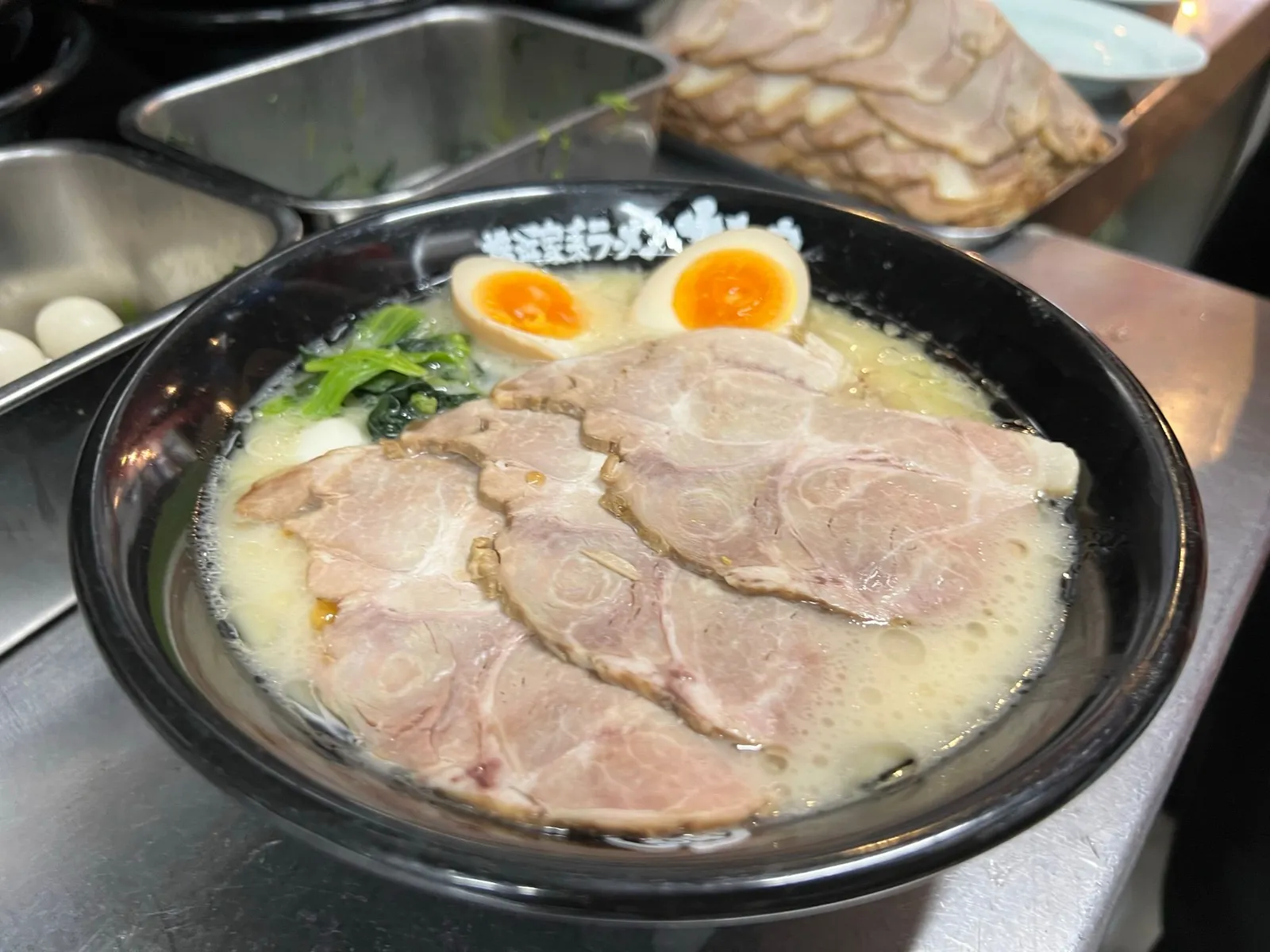 横浜家系ラーメン 大和家 八王子店の画像1