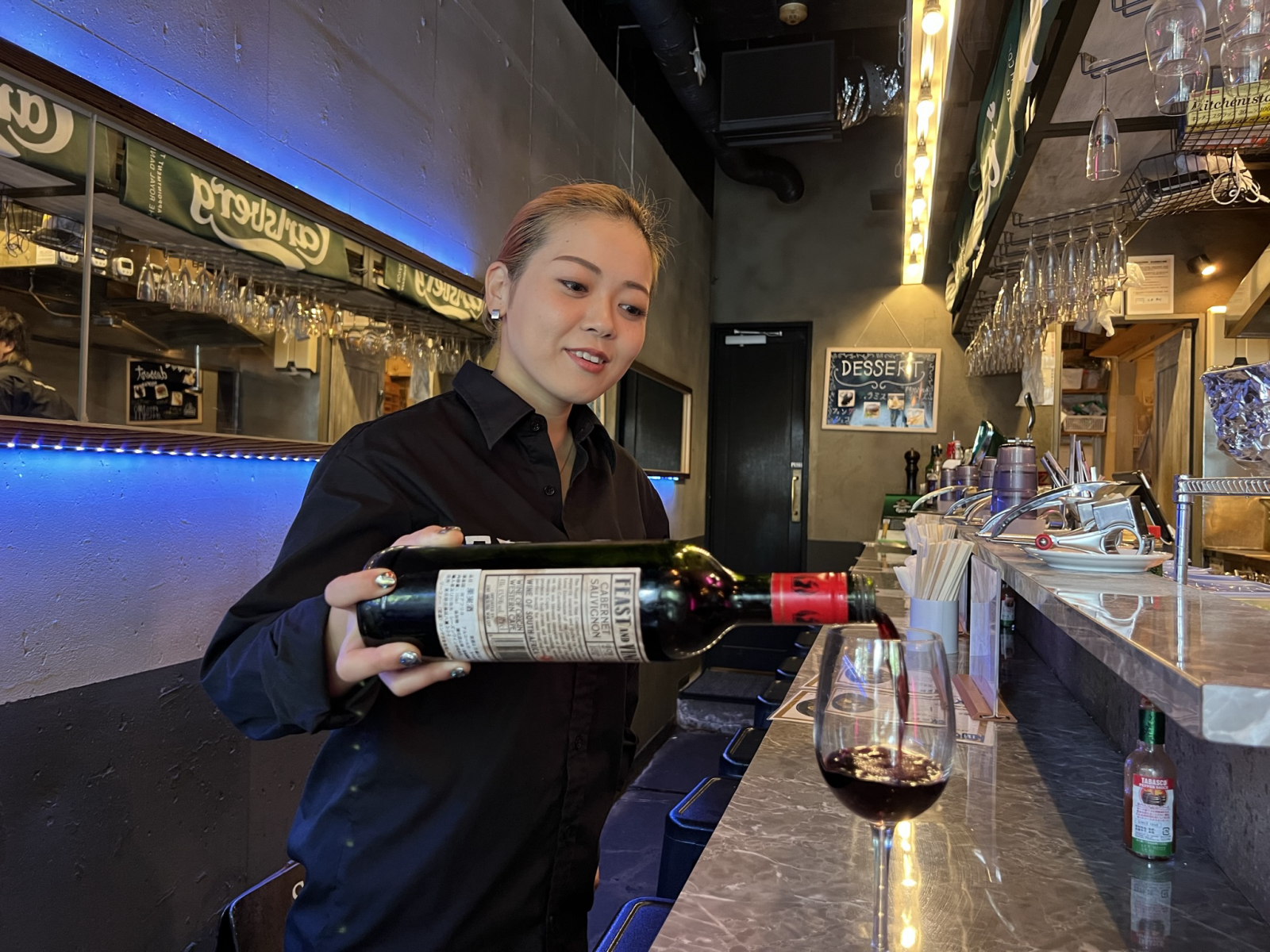 イタリアン＆ワインバーCONA 上野店の画像2