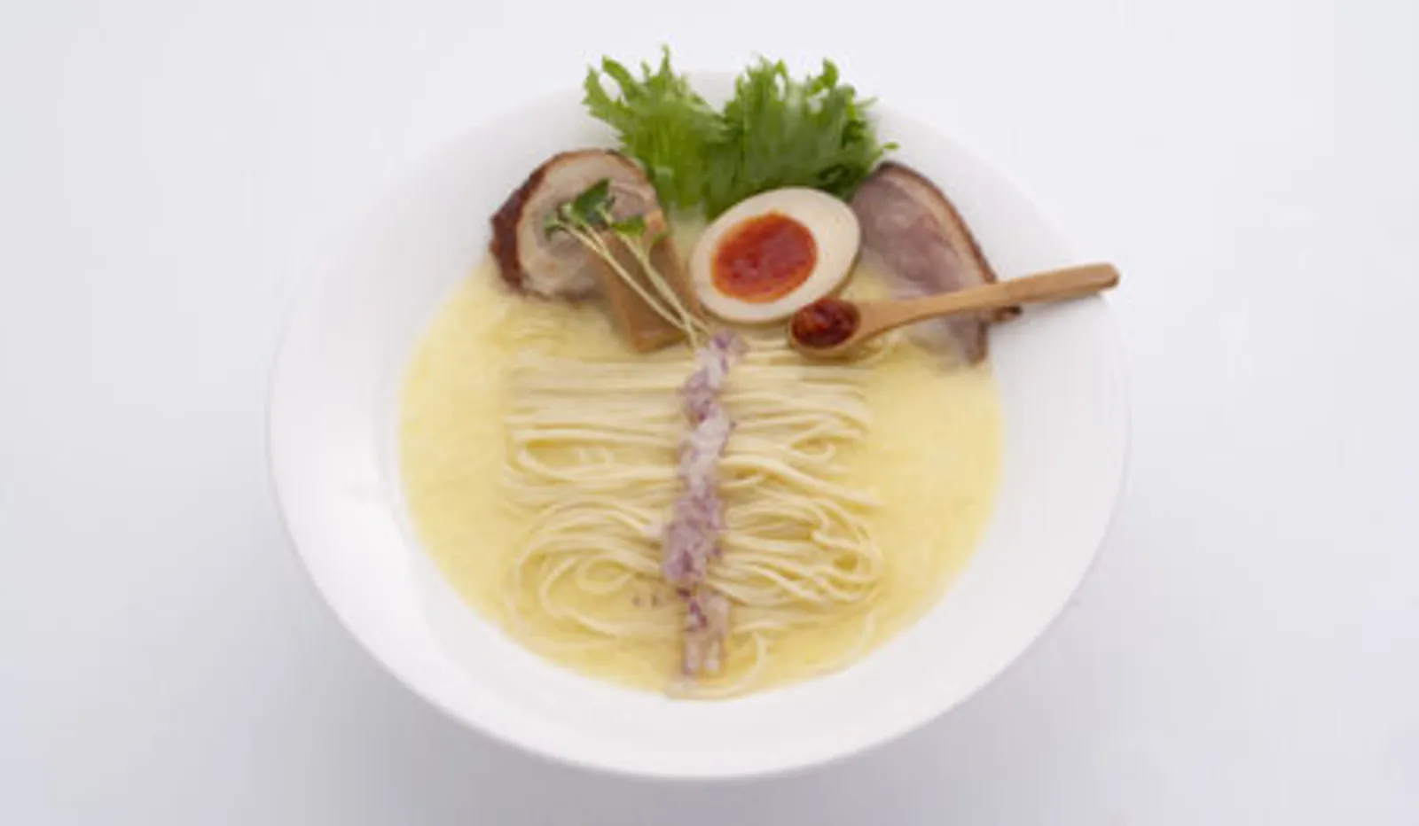 鶏白湯ラーメン 鶏塩麺 リオン 宇都宮鶴田店の画像1