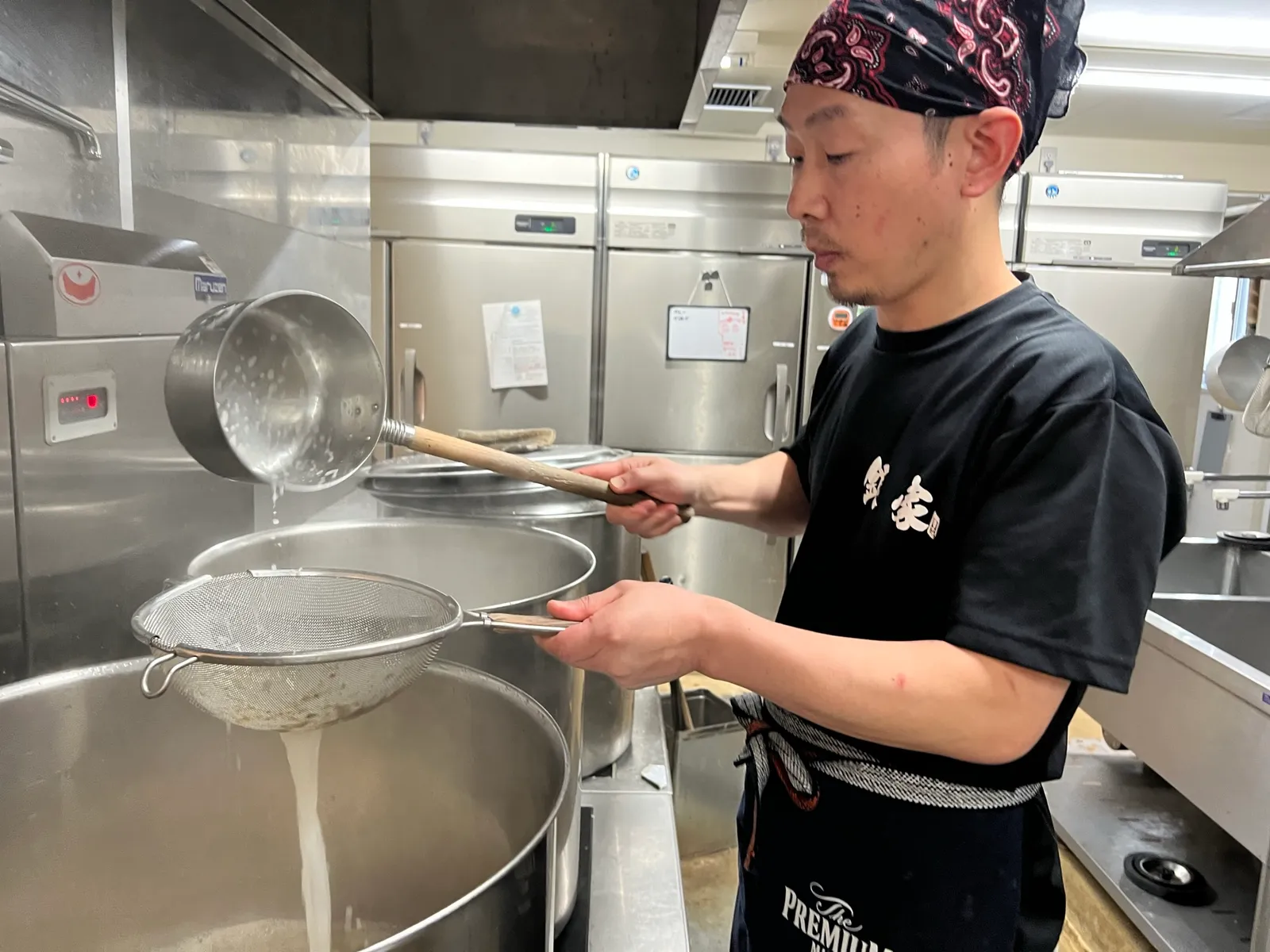 横浜家系ラーメン 銀家 綱島店の画像2