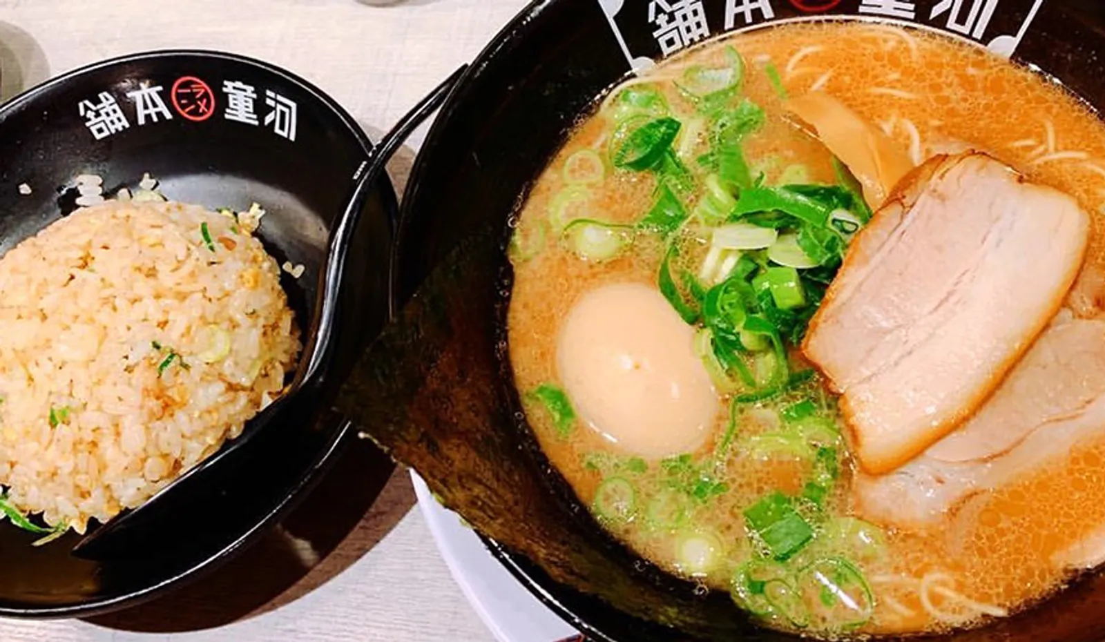 醤油豚骨ラーメン 河童ラーメン本舗 工場直営店の画像1