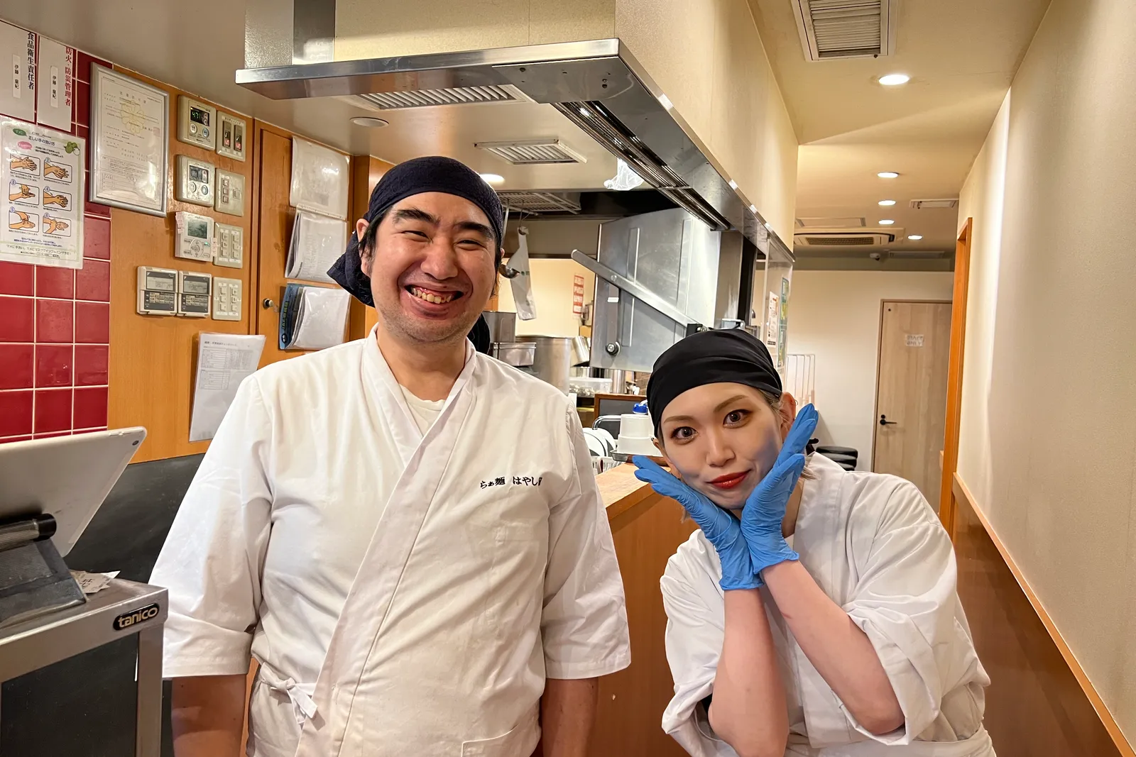 醤油ラーメン らぁ麺 はやし田 新橋店のイメージ