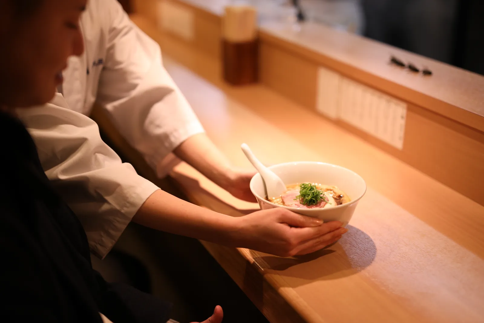 醤油ラーメン らぁ麺 はやし田 渋谷宇田川町店の画像2