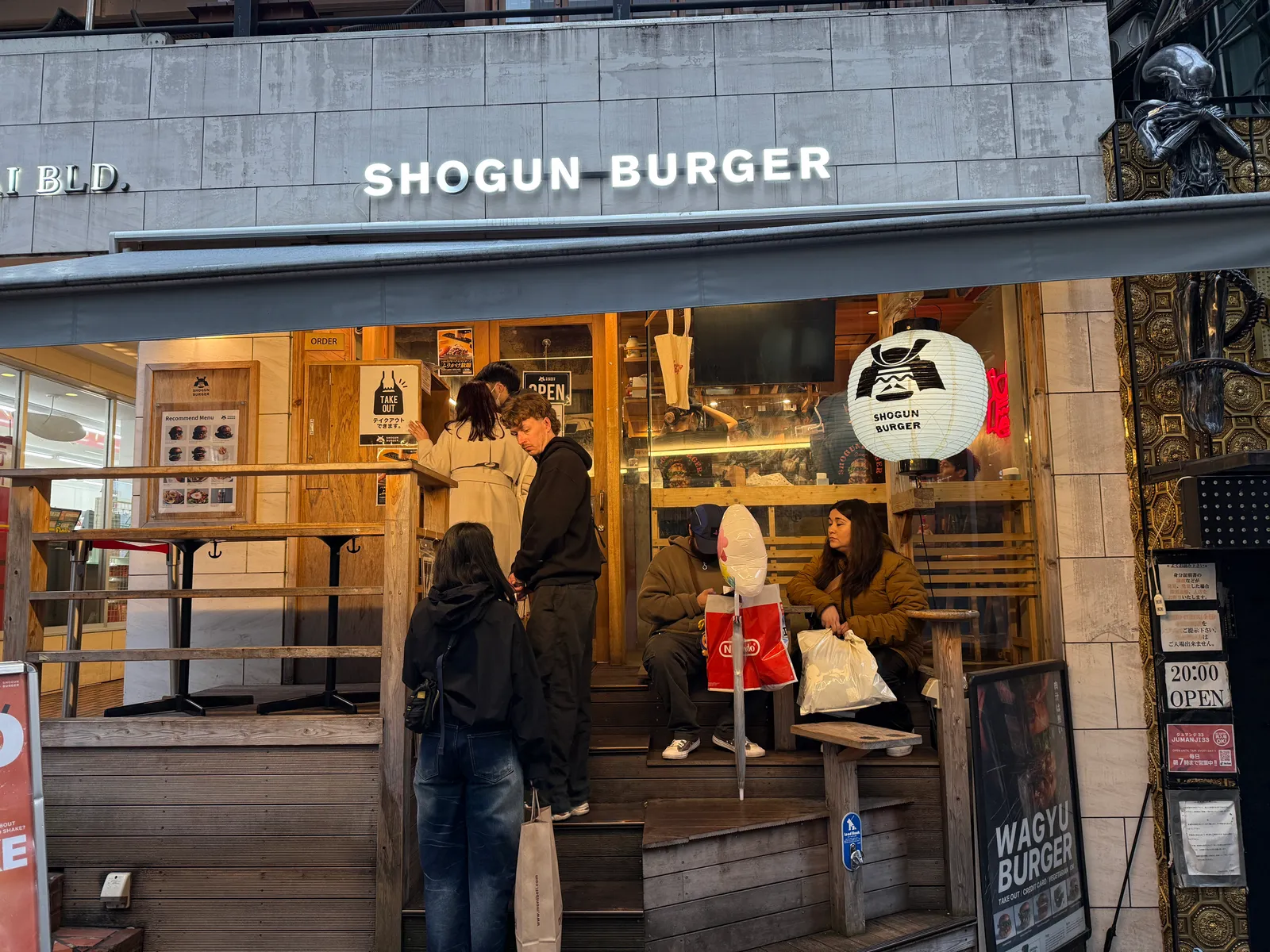 ハンバーガー SHOGUN BURGER 麻布台ヒルズ店の画像2