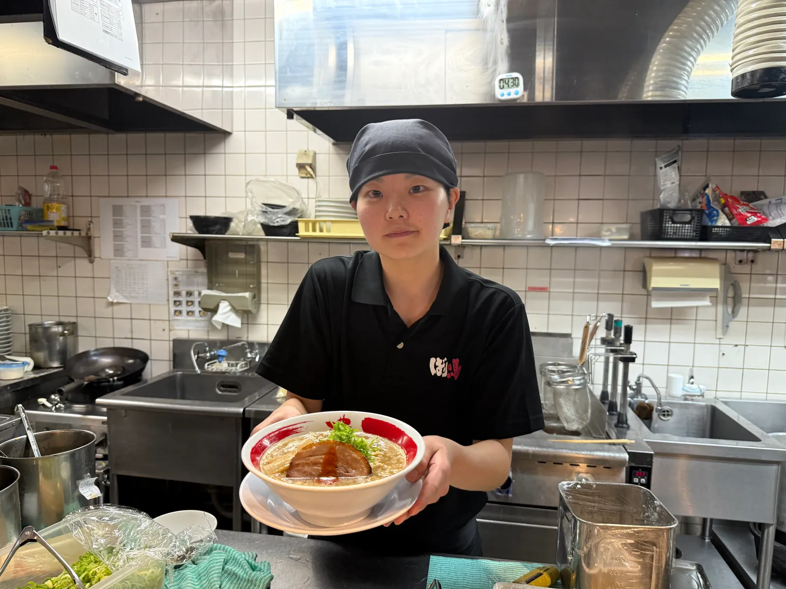 ラーメン とんこつ鶏ガラ醤油 ばり馬 倉敷市役所前店の画像1
