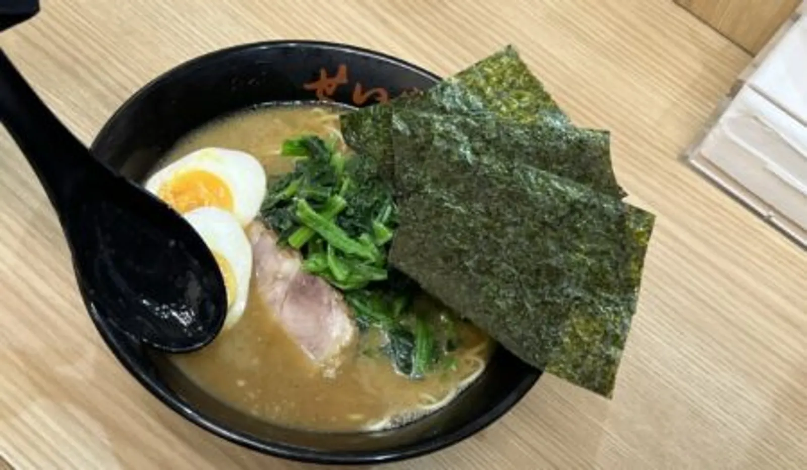 家系ラーメン せい家 下北沢店の画像2
