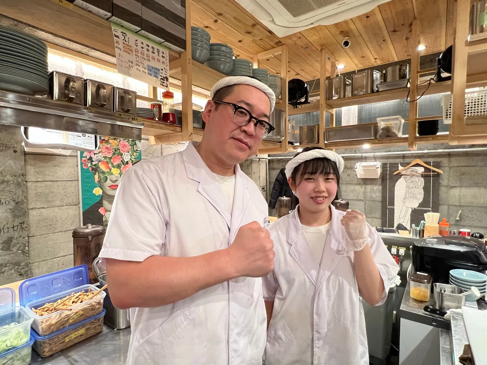 ラーメン・中華そば 新橋ニューともちん 神保町駅店の画像2