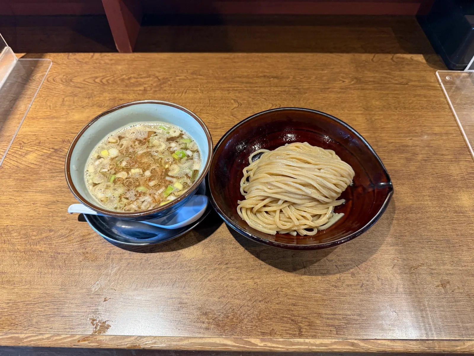 ラーメン・つけ麺 フェニックスの涙 淡路店の画像1