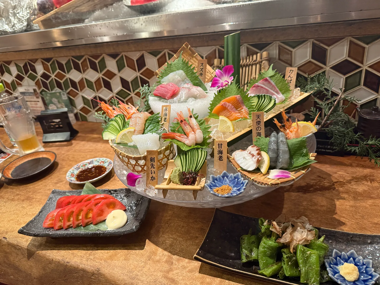 海鮮居酒屋 海老の世界 天神橋店の画像1