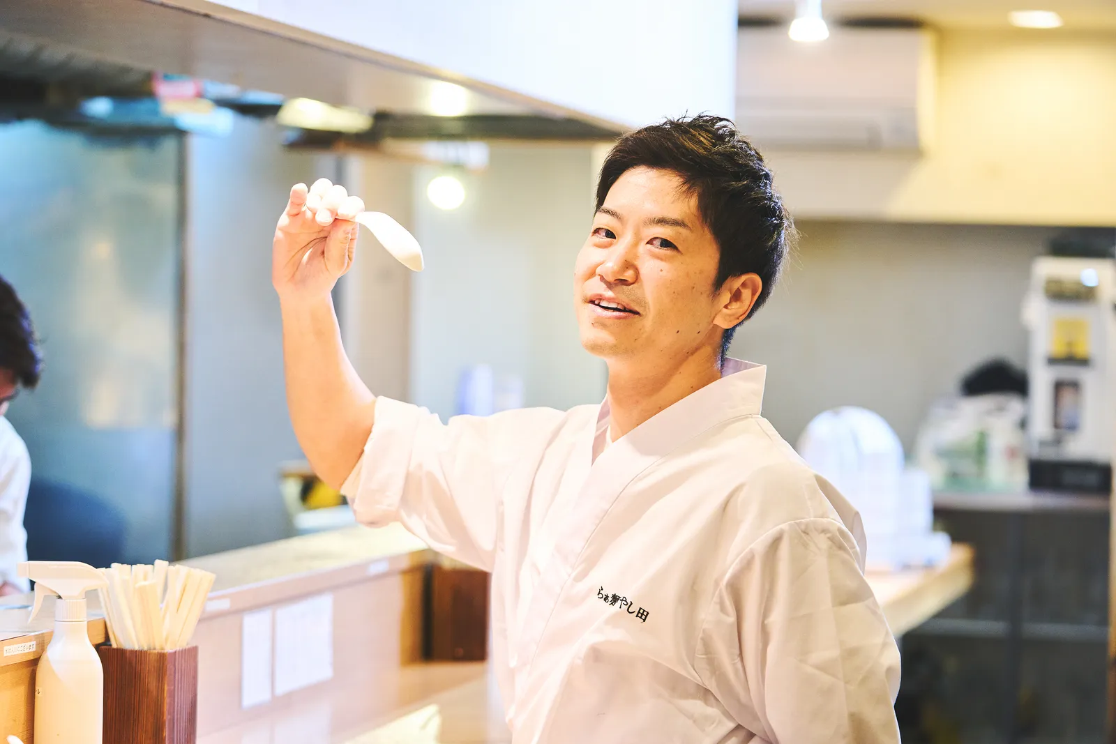醤油ラーメン らぁ麺 はやし田 池袋店