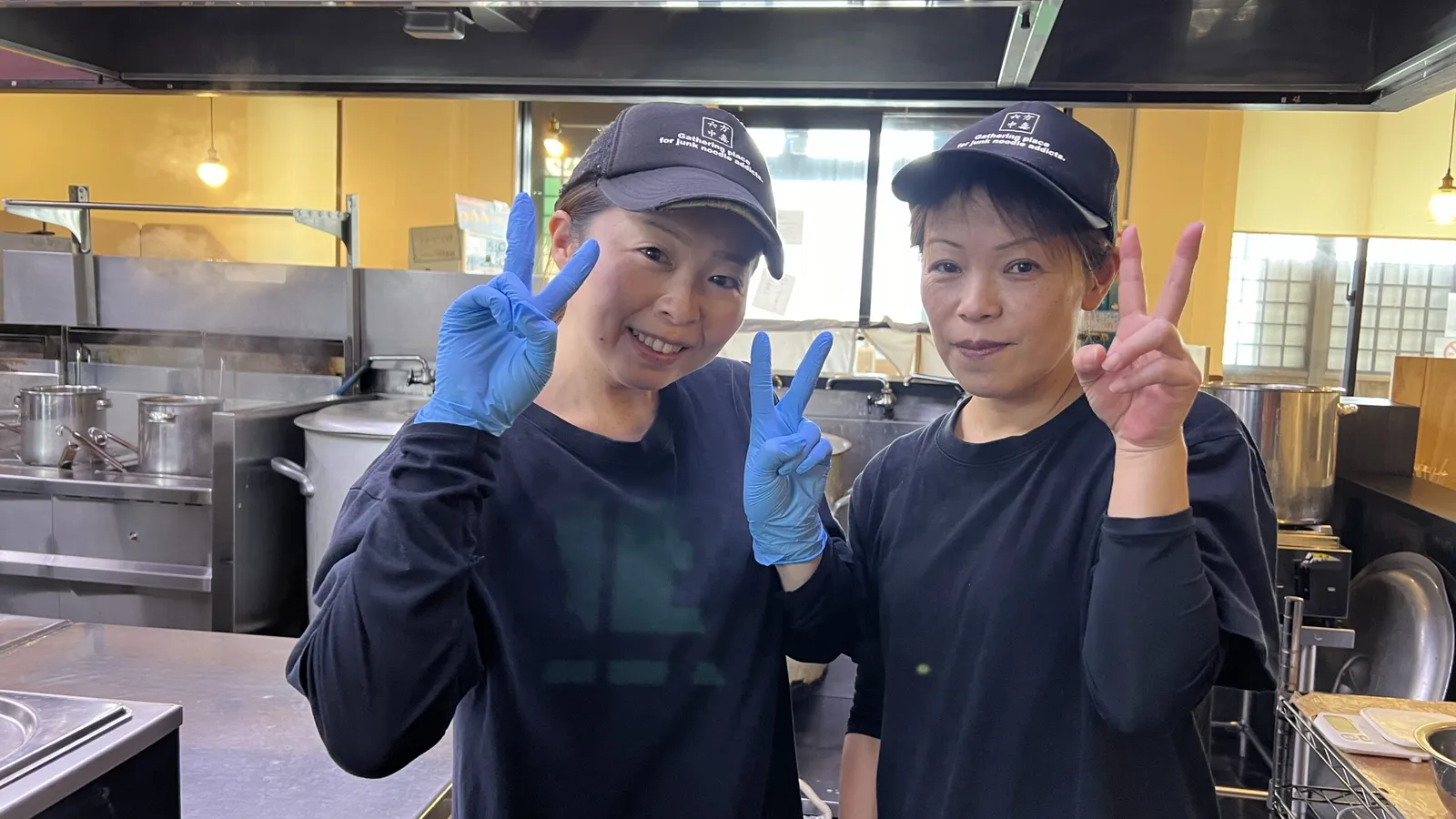 アルバイト・パート 二郎系インスパイアラーメン 麺とび六方 エルサあ