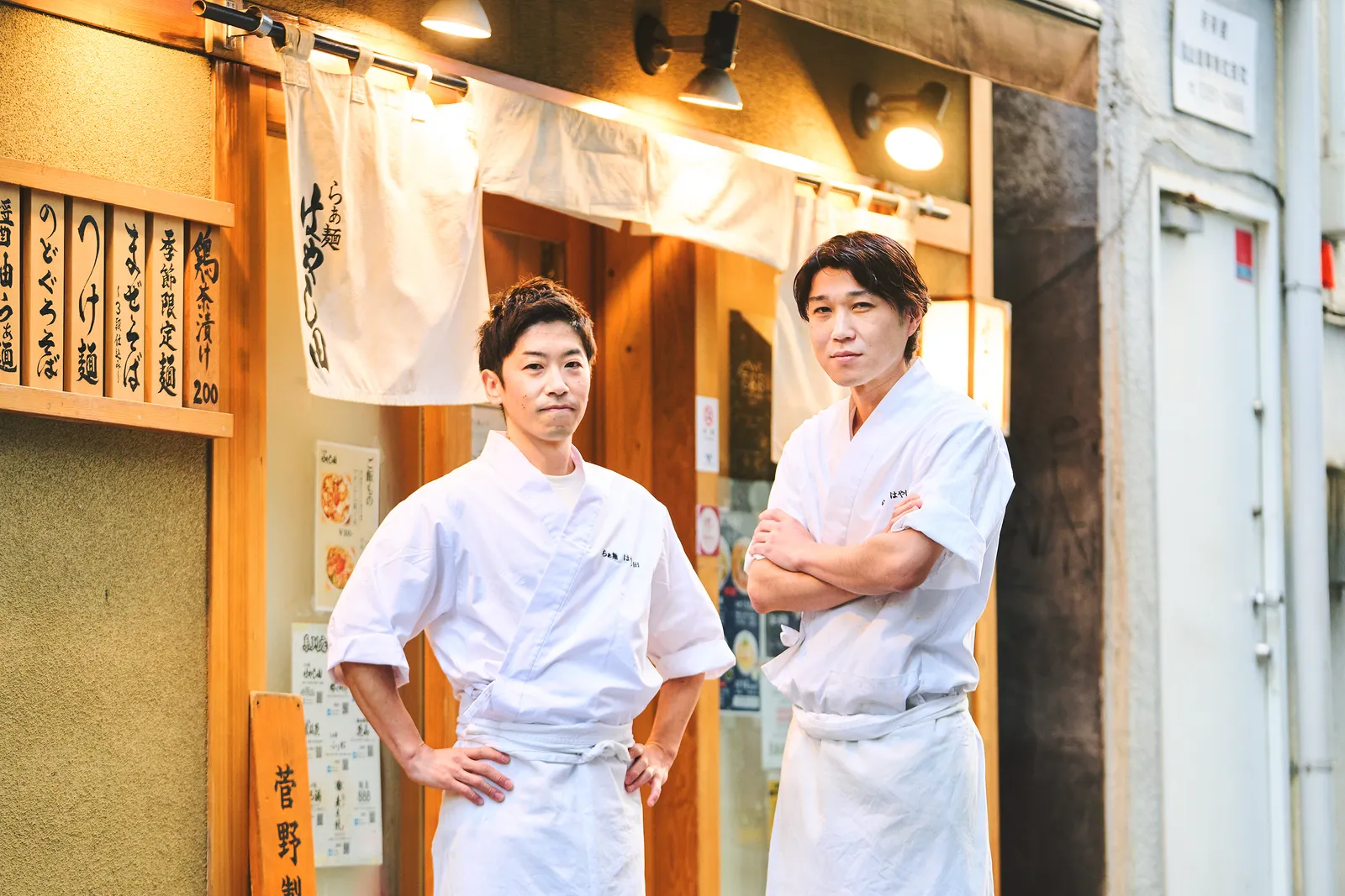 醤油ラーメン らぁ麺 はやし田 町田店