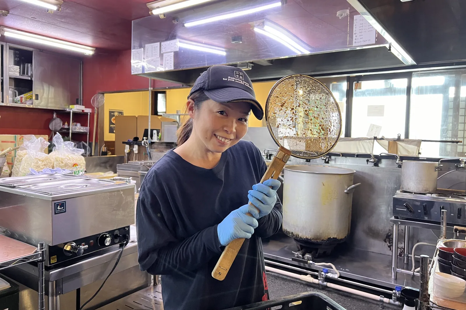 二郎系インスパイアラーメン 麺とび六方のイメージ