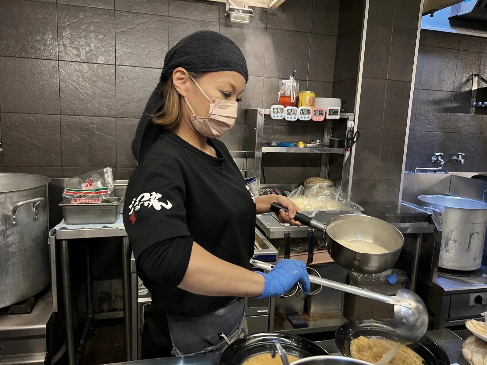 横浜家系ラーメン 吉岡家 米子錦町店の画像2