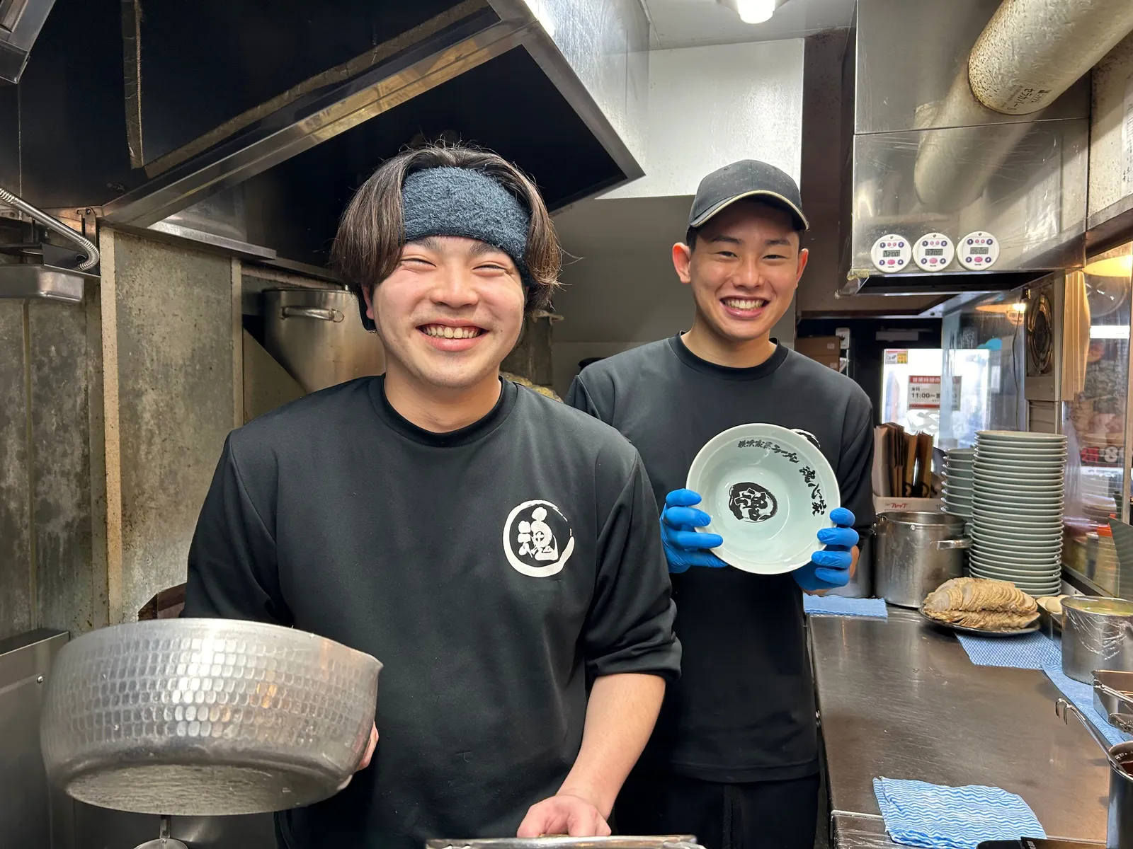 横浜家系ラーメン 魂心家 加賀店の画像2