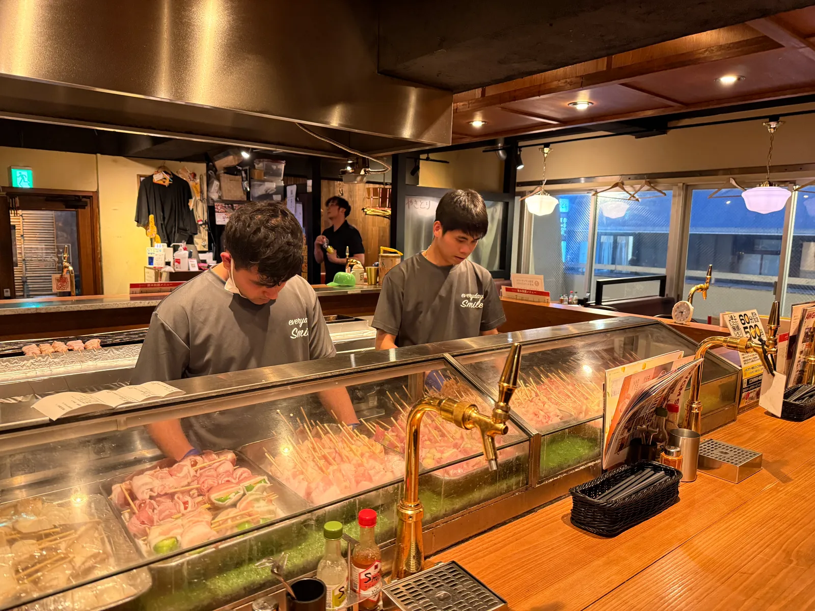 焼き鳥居酒屋 やきとり家 すみれ 渋谷道玄坂店の画像2
