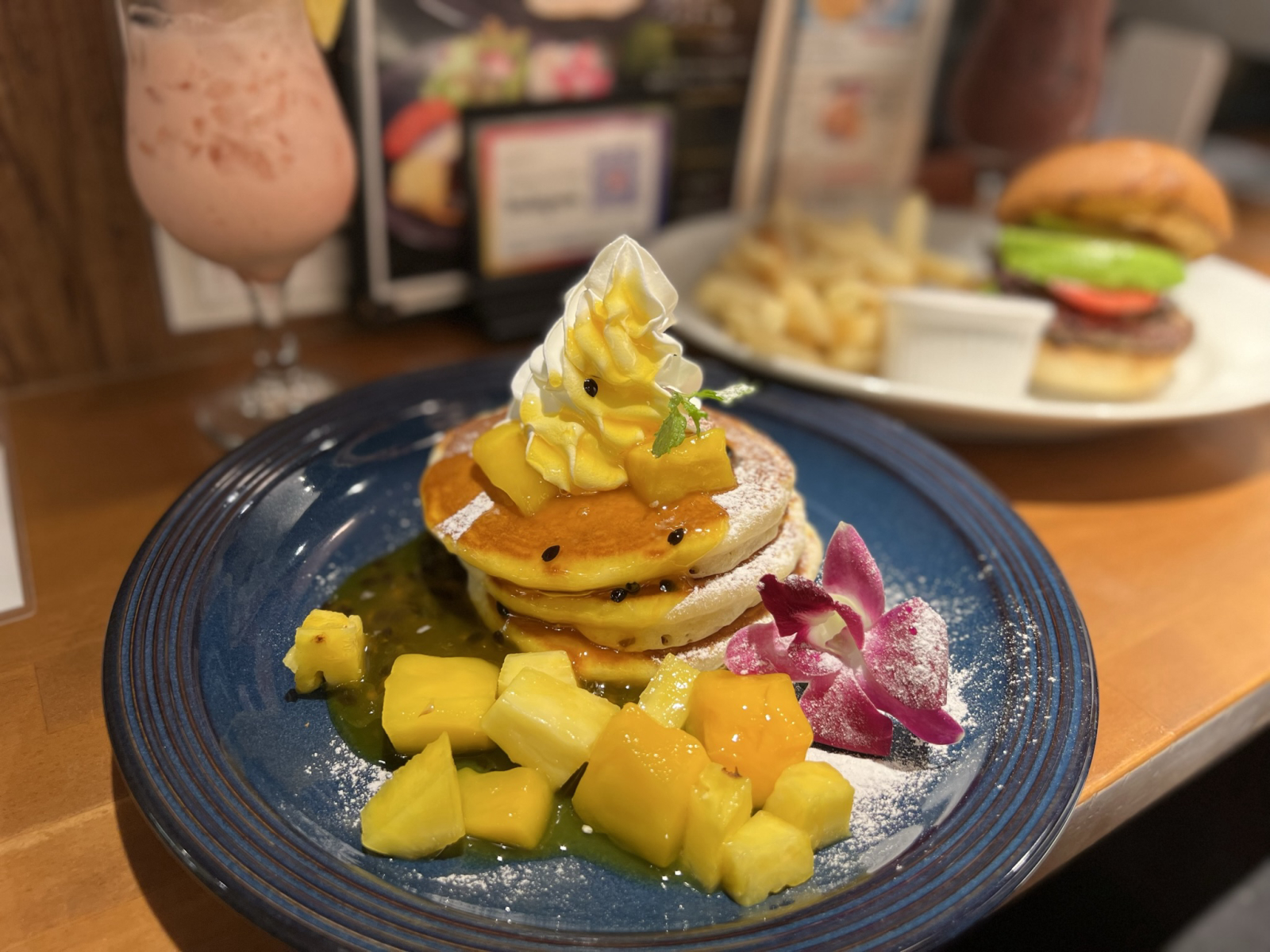 ハワイアンレストラン RRainbow  東京ドーム店の画像2