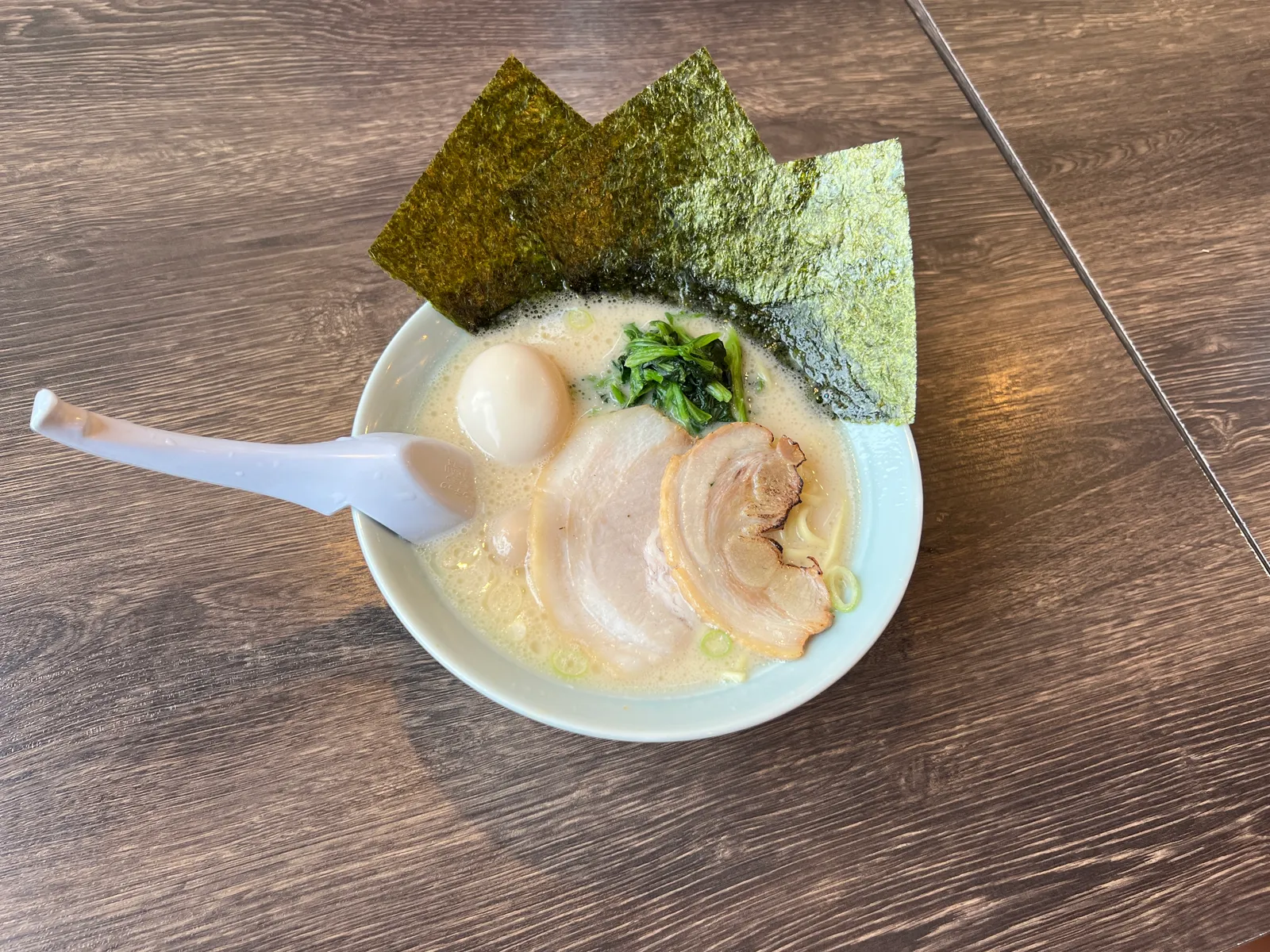横浜家系ラーメン魂心家 沼津店の画像2