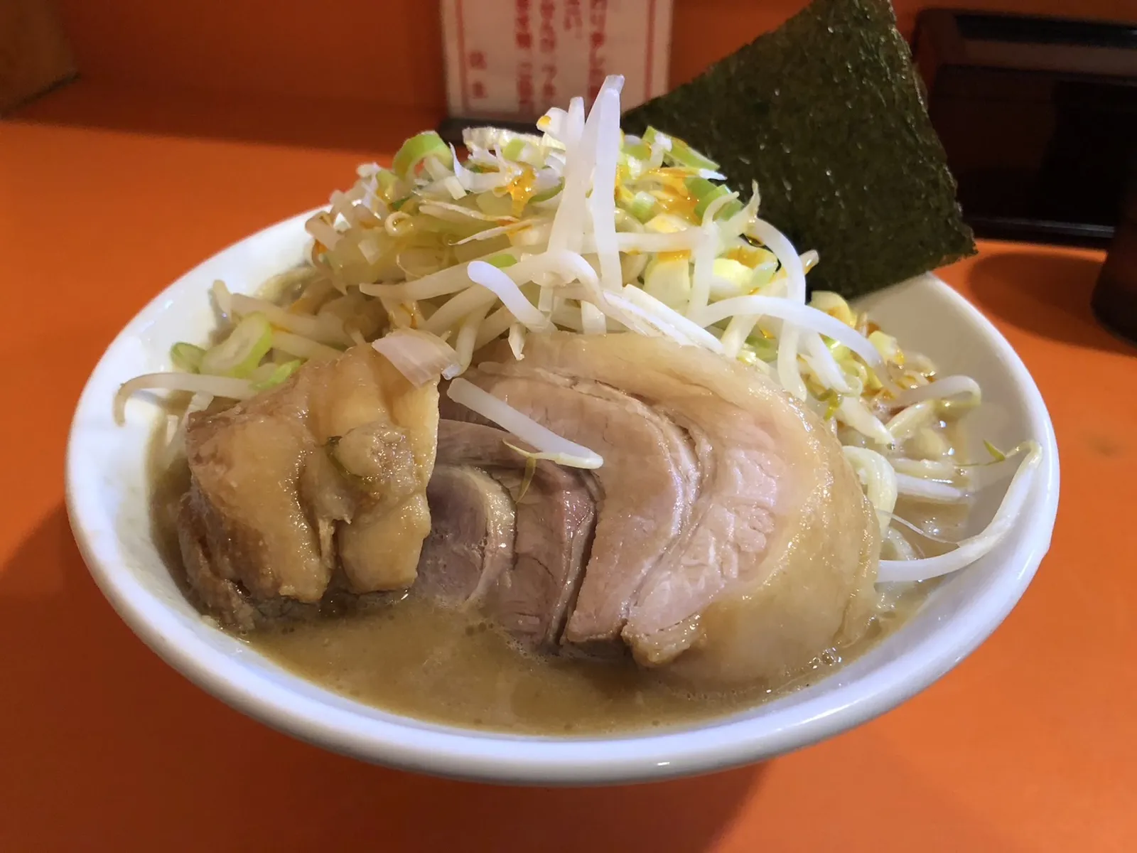 二郎系ラーメン ちばから 市原本店の画像1