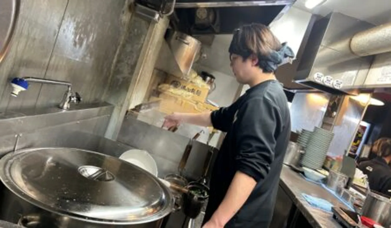 横浜家系ラーメン 魂心家 金沢店の画像2