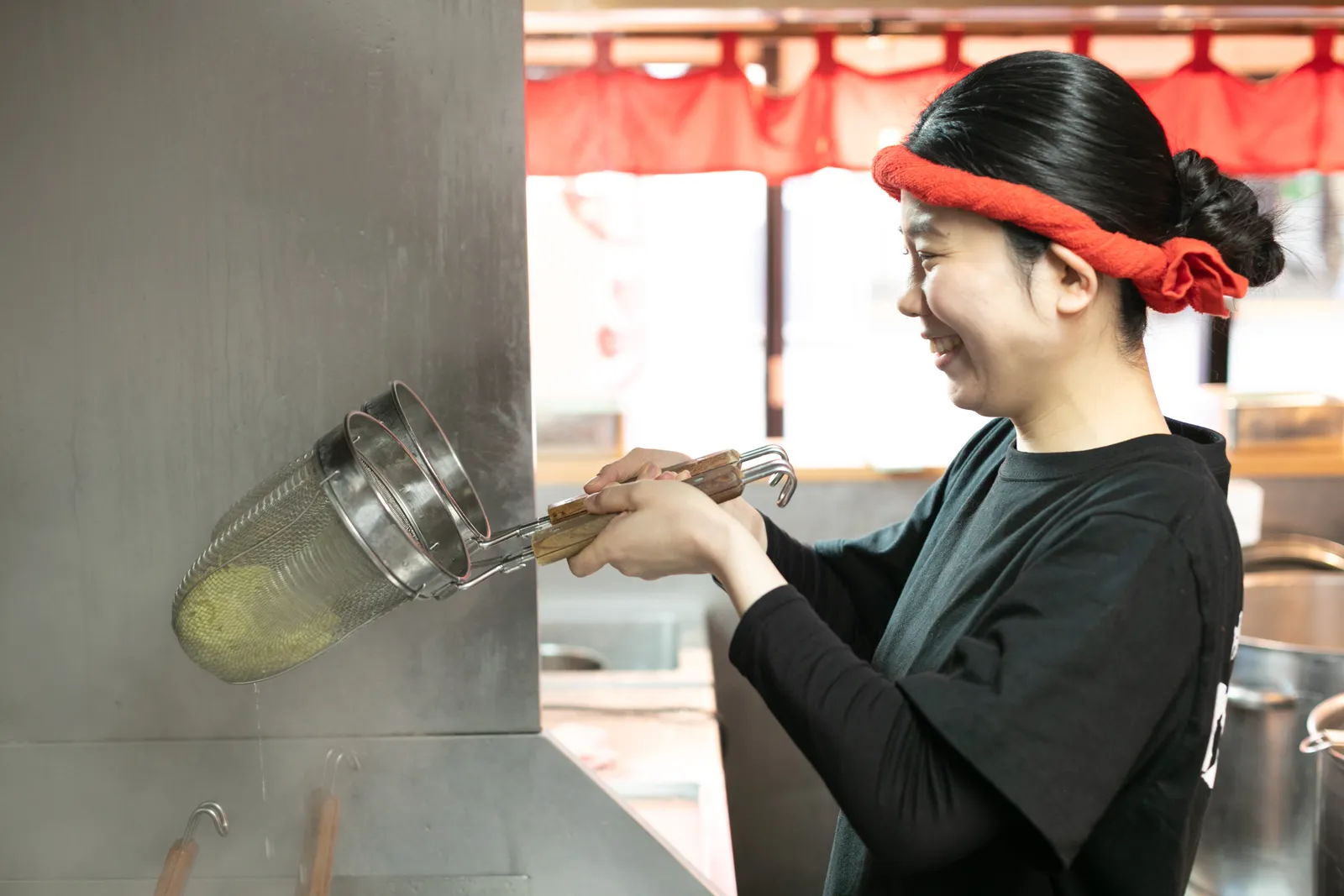 横浜家系ラーメン 町田商店のイメージ