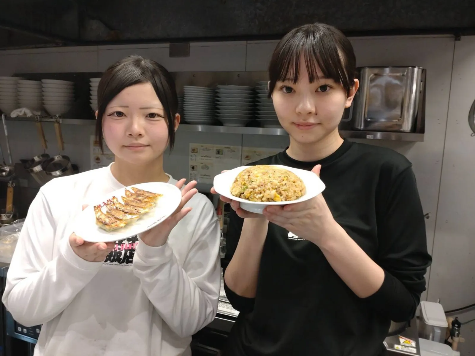 中華料理 餃子飯店 仙台東口店の画像2