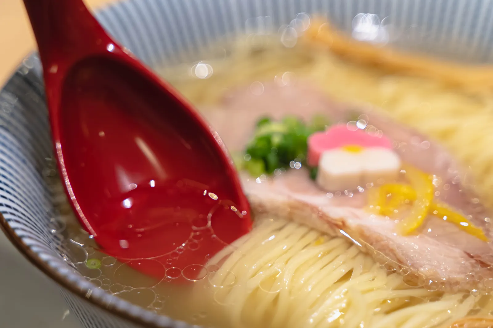 塩ラーメン 鯛塩そば灯花 千住ミルディス店
