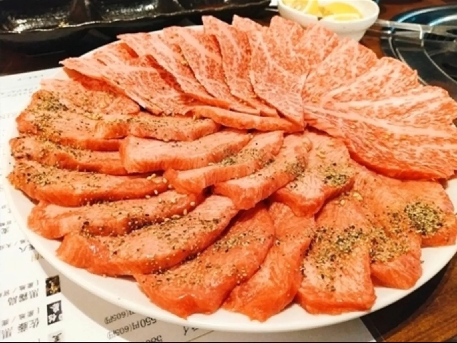 焼肉 らくはち 西長堀駅店の画像1