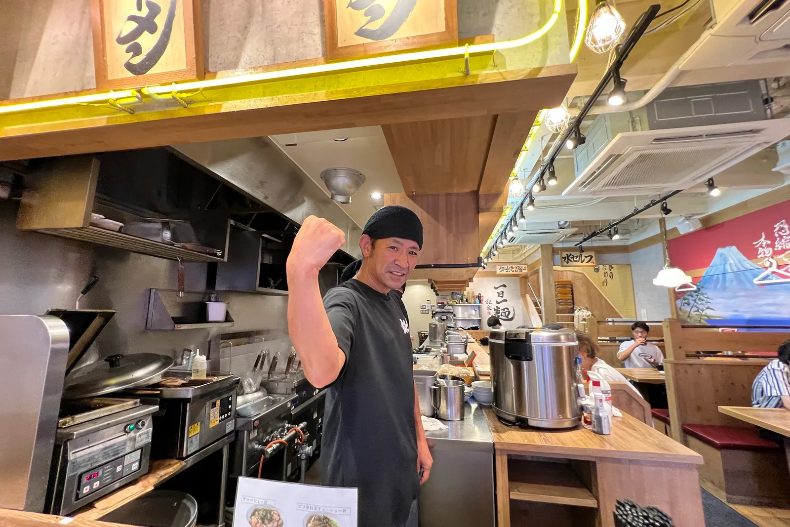 横浜家系ラーメン 銀家のイメージ
