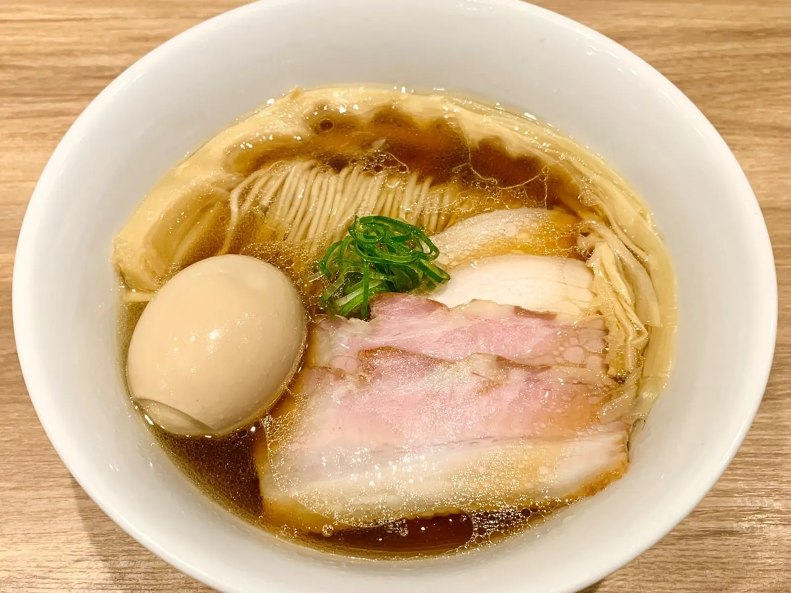 醤油ラーメン らぁ麺 ふじ松 戸塚店の画像1
