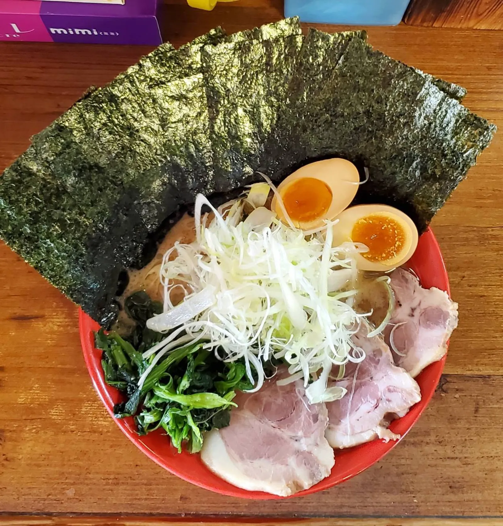 ラーメン RAMEN WALKING ラーメンコレクション 立川ラーメンスクエア店の画像1