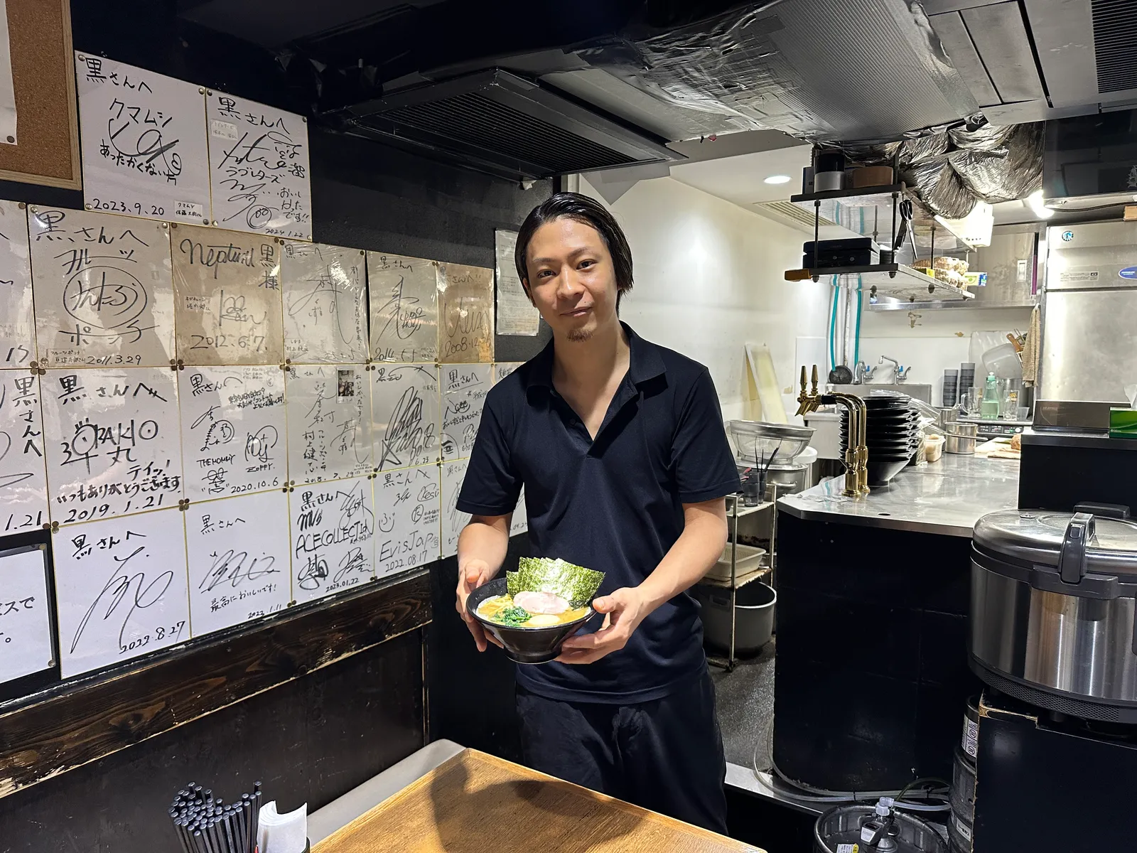 家系ラーメン 麺家黒 目黒店の画像2